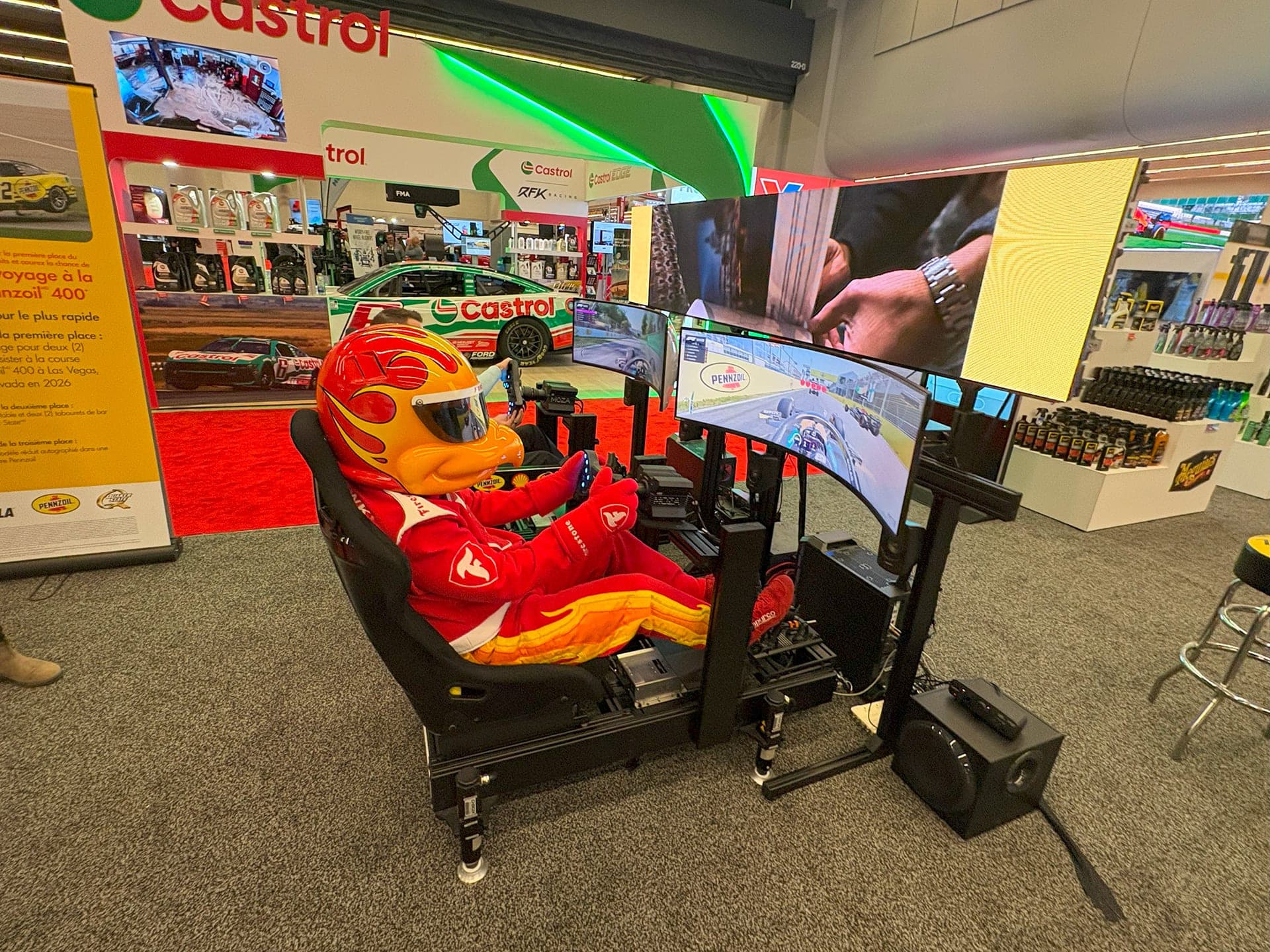 F1 Simulators With LED Screen – Pennzoil